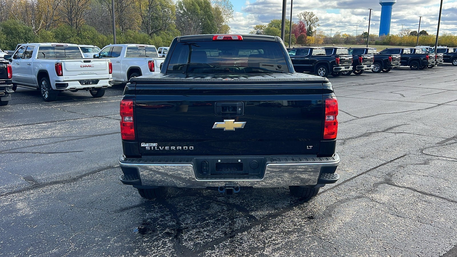 2015 Chevrolet Silverado 1500 — interior view