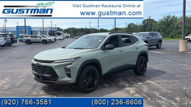 2025 Chevrolet Trax ACTIV in Cacti Green — front three-quarter view